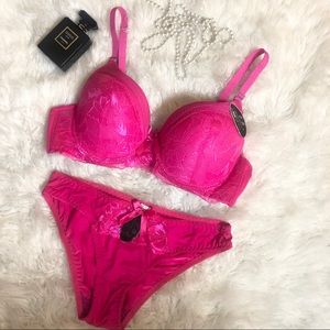 🎀Hot Pink Lingerie Bra Set